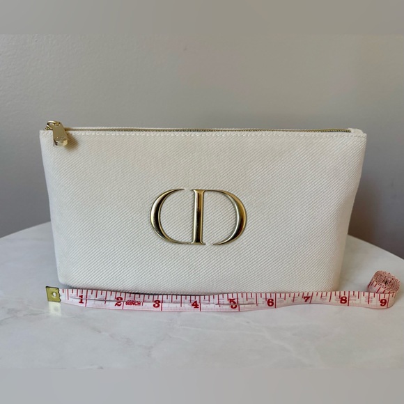 Dior Prestige Skincare Trio with Elegant Cream Pouch - Picture 9 of 12